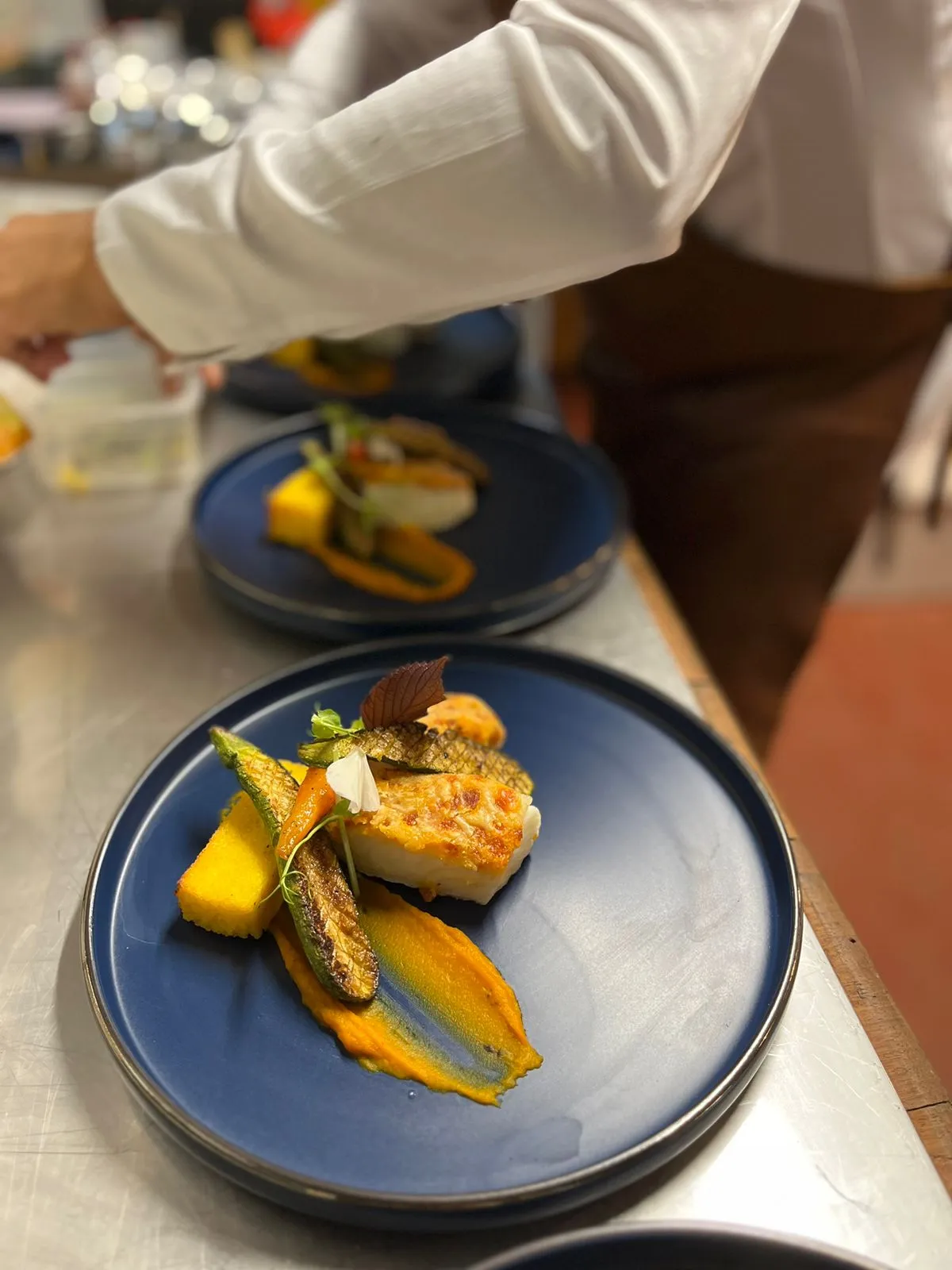 Dressage d'une assiette colorée